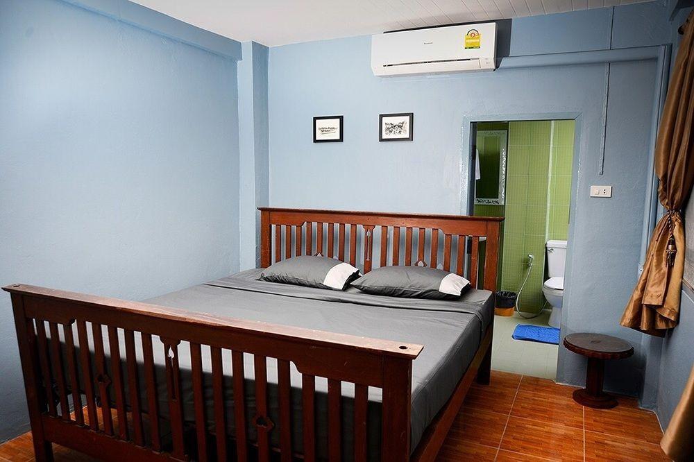गेस्ट हाउस Blue Chang House 2*